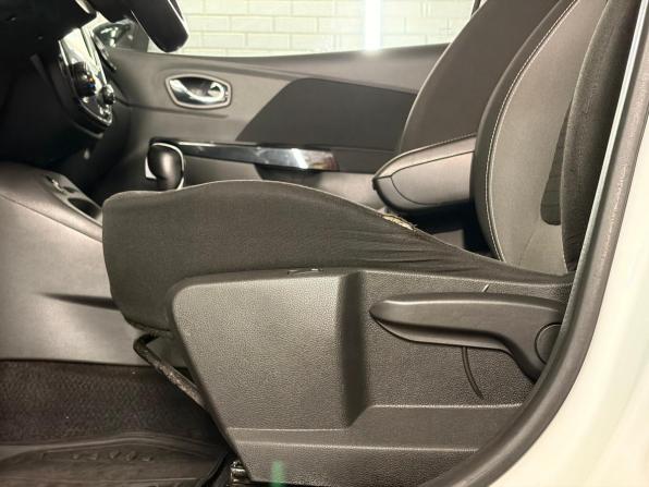 Renault Kaptur I с пробегом 2017 года, цена 1 159 000 рублей, 129887 км, внедорожник, Автокод Объявления