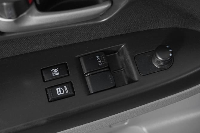 Suzuki SX4 I (Classic) Рестайлинг с пробегом 2010 года, цена 799 000 рублей, 117108 км, хэтчбек, Автокод Объявления