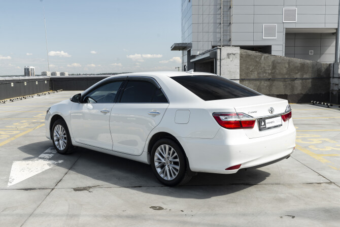 Toyota Camry VII (XV50) Рестайлинг 2 с пробегом 2017 года, цена 2 560 000 рублей, 94000 км, седан, Автокод Объявления