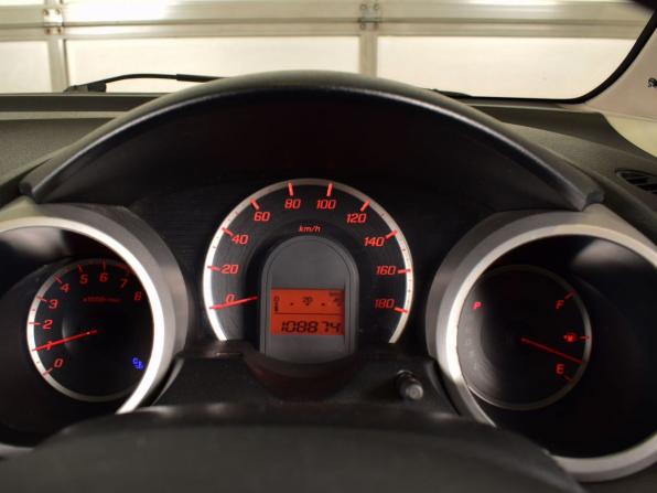 Honda Fit II с пробегом 2011 года, цена 815 999 рублей, 108874 км, хэтчбек, Автокод Объявления
