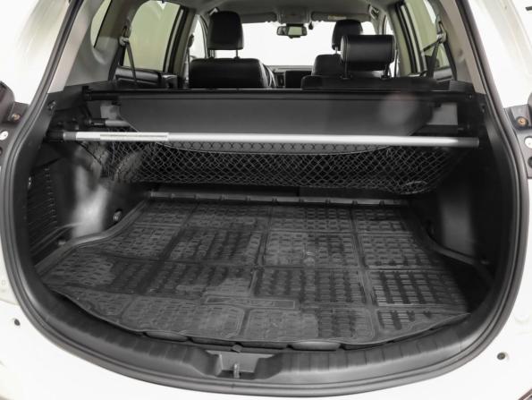 Toyota RAV4 IV (XA40) Рестайлинг с пробегом 2015 года, цена 2 099 000 рублей, 198274 км, внедорожник, Автокод Объявления