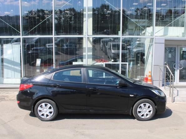 Hyundai Solaris I с пробегом 2011 года, цена 637 260 рублей, 297000 км, седан, Автокод Объявления