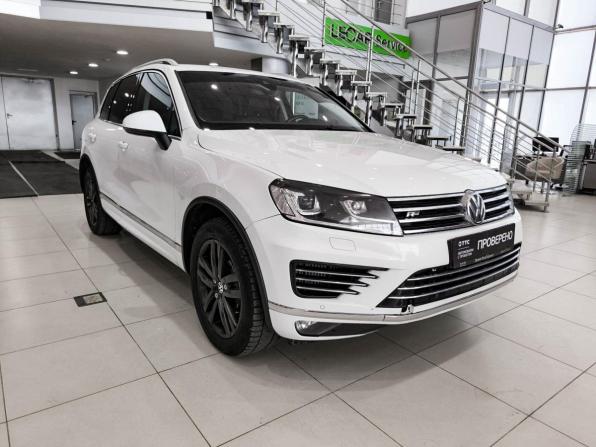 Volkswagen Touareg II Рестайлинг с пробегом 2017 года, цена 2 750 000 рублей, 300600 км, внедорожник, Автокод Объявления