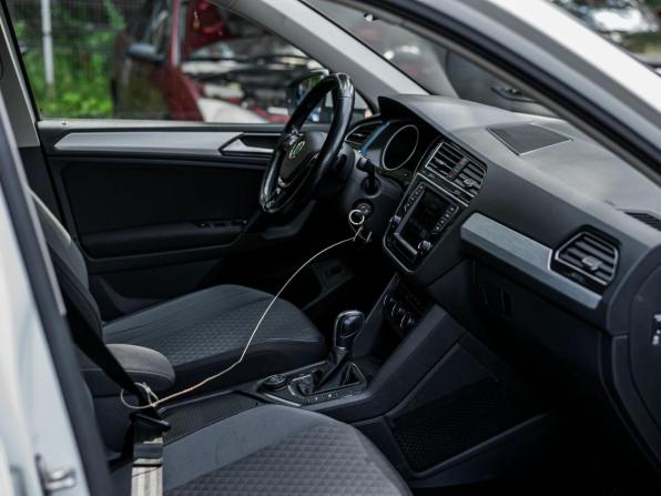 Volkswagen Tiguan II с пробегом 2017 года, цена 1 485 000 рублей, 293000 км, внедорожник, Автокод Объявления