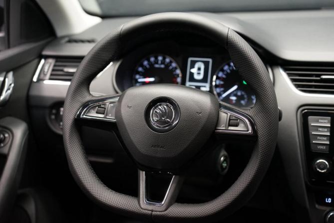 Skoda Octavia III (A7) с пробегом 2016 года, цена 1 670 000 рублей, 246100 км, лифтбек, Автокод Объявления