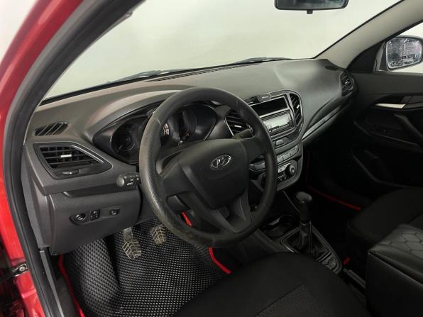 Lada (ВАЗ) Vesta I с пробегом 2018 года, цена 895 000 рублей, 104990 км, седан, Автокод Объявления