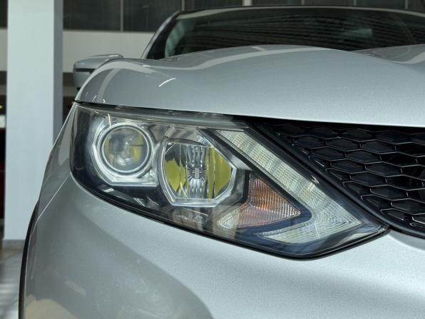 Nissan Qashqai II с пробегом 2017 года, цена 1 350 000 рублей, 144247 км, внедорожник, Автокод Объявления