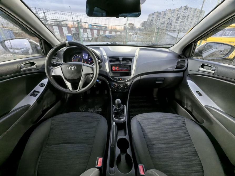 Hyundai Solaris I Рестайлинг Санкт-Петербург  - изображение 9