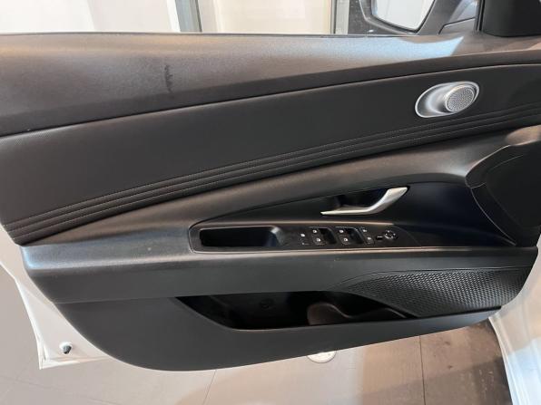 Hyundai Elantra VII (CN7) с пробегом 2020 года, цена 2 127 000 рублей, 97030 км, седан, Автокод Объявления