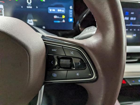Geely Monjaro I с пробегом 2023 года, цена 2 790 000 рублей, 78387 км, внедорожник, Автокод Объявления