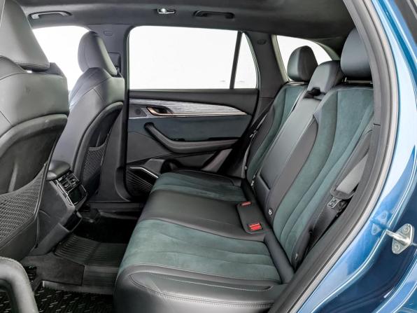Geely Monjaro I с пробегом 2023 года, цена 3 080 000 рублей, 77984 км, внедорожник, Автокод Объявления
