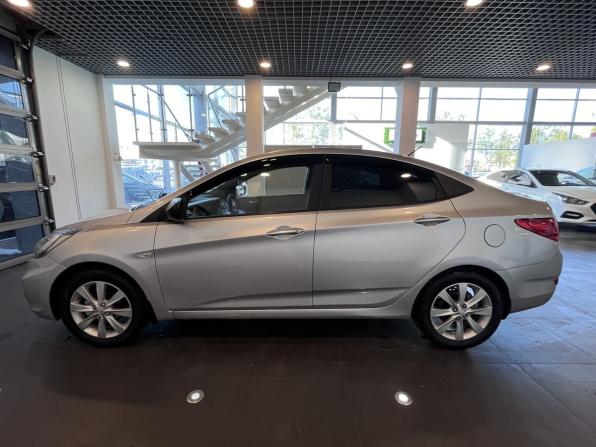 Hyundai Solaris I с пробегом 2012 года, цена 675 000 рублей, 168172 км, седан, Автокод Объявления