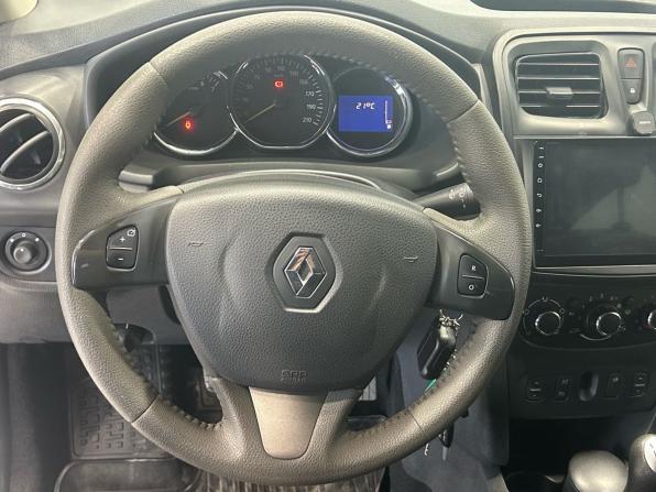 Renault Logan II с пробегом 2014 года, цена 799 500 рублей, 125600 км, седан, Автокод Объявления