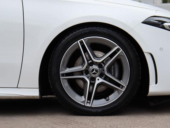 Mercedes-Benz A-Класс IV (W177) с пробегом 2019 года, цена 2 465 000 рублей, 103248 км, седан, Автокод Объявления