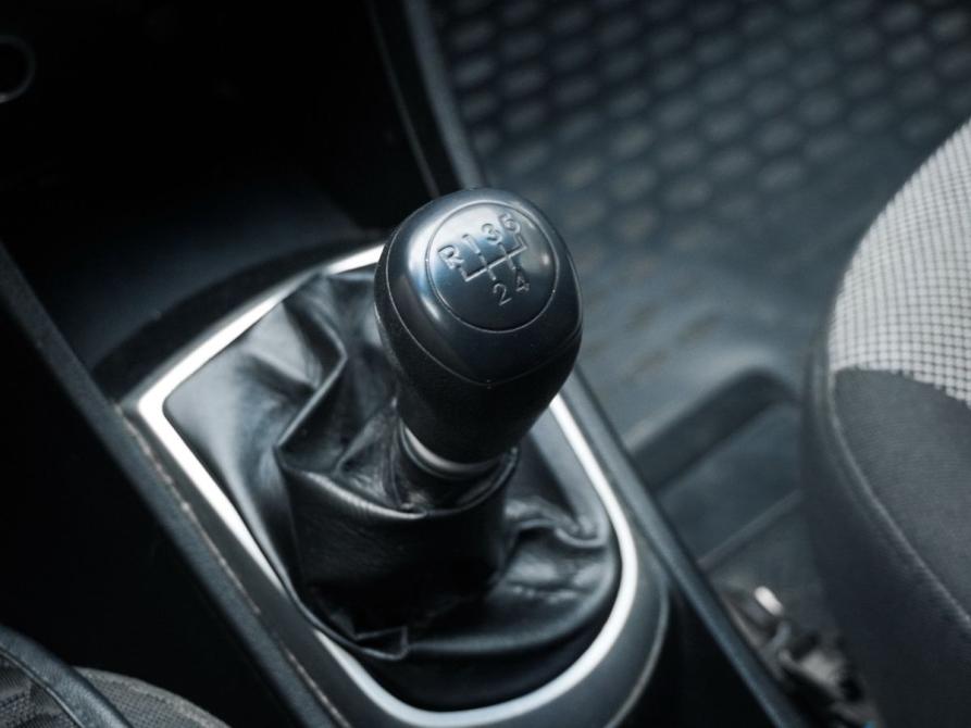 Hyundai Solaris I Ростов-на-Дону  - изображение 15