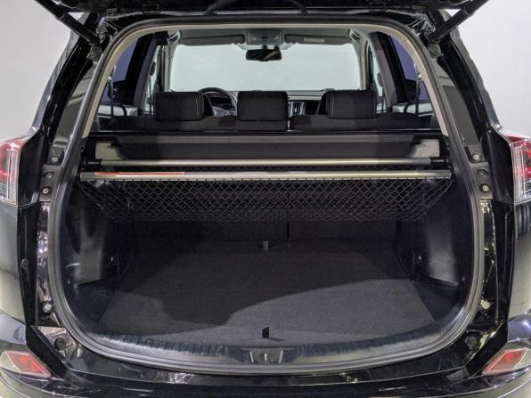 Toyota RAV4 IV (XA40) Рестайлинг с пробегом 2018 года, цена 2 450 000 рублей, 134594 км, внедорожник, Автокод Объявления