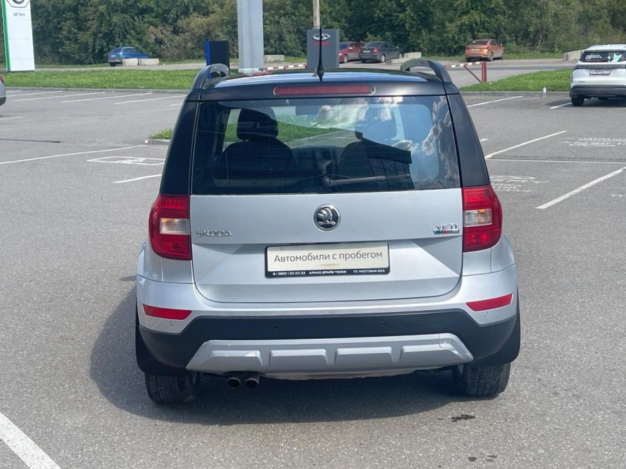 Skoda Yeti I Рестайлинг Томск  - изображение 8