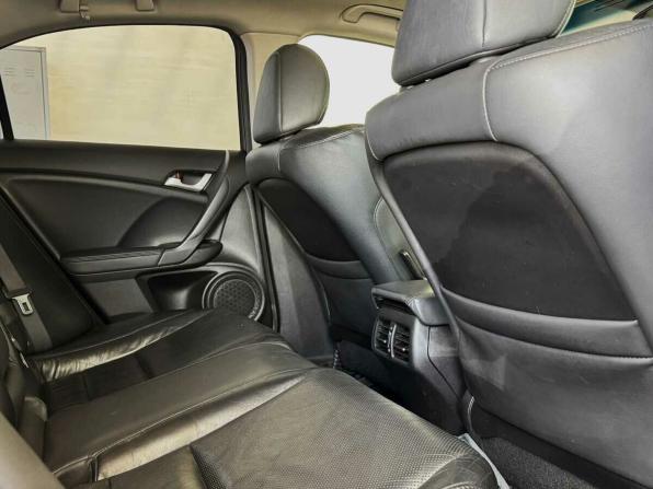 Honda Accord VIII с пробегом 2008 года, цена 920 000 рублей, 336366 км, седан, Автокод Объявления