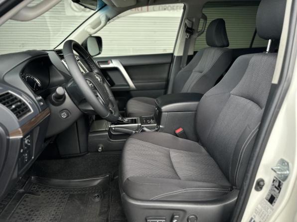 Toyota Land Cruiser Prado 150 Series Рестайлинг 3 с пробегом 2020 года, цена 7 890 000 рублей, 19017 км, внедорожник, Автокод Объявления