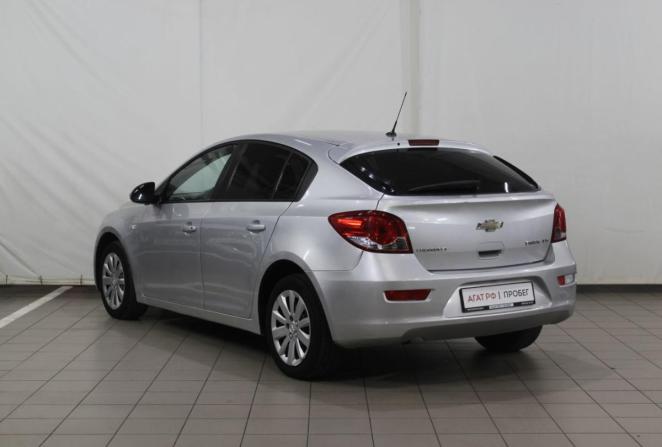 Chevrolet Cruze I Рестайлинг с пробегом 2012 года, цена 600 000 рублей, 185197 км, хэтчбек, Автокод Объявления