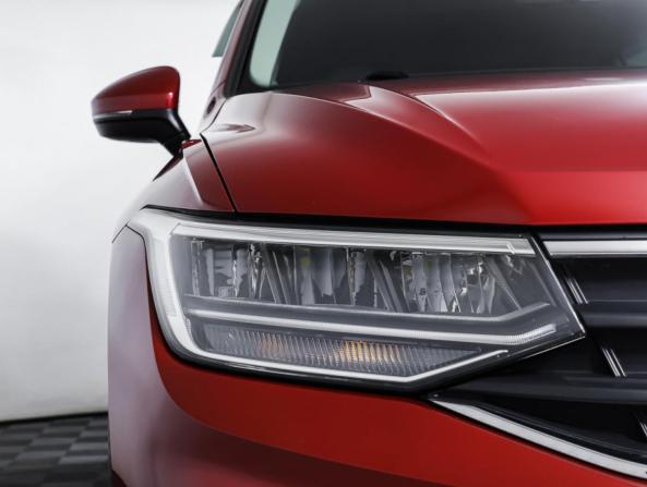 Volkswagen Tiguan II Рестайлинг с пробегом 2021 года, цена 3 174 000 рублей, 29384 км, внедорожник, Автокод Объявления