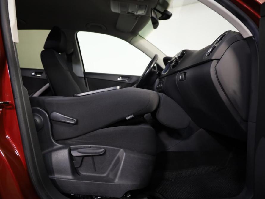 Volkswagen Tiguan I Санкт-Петербург  - изображение 21