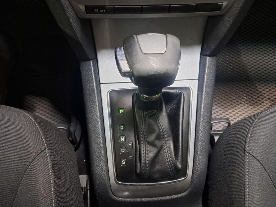 Skoda Octavia II (A5) Рестайлинг Набережные Челны  - изображение 31