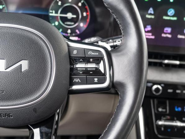 Kia Carnival IV с пробегом 2023 года, цена 4 630 000 рублей, 53952 км, минивэн, Автокод Объявления