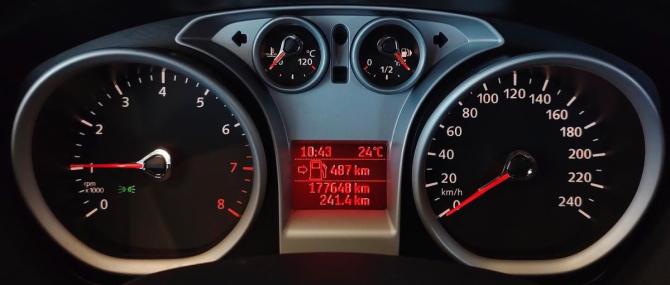 Ford Focus II Рестайлинг с пробегом 2011 года, цена 583 000 рублей, 177646 км, седан, Автокод Объявления