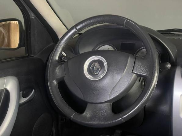 Renault Logan I Рестайлинг с пробегом 2013 года, цена 549 000 рублей, 195585 км, седан, Автокод Объявления