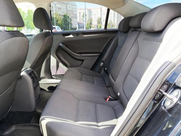 Volkswagen Jetta VI Рестайлинг с пробегом 2014 года, цена 812 000 рублей, 233956 км, седан, Автокод Объявления