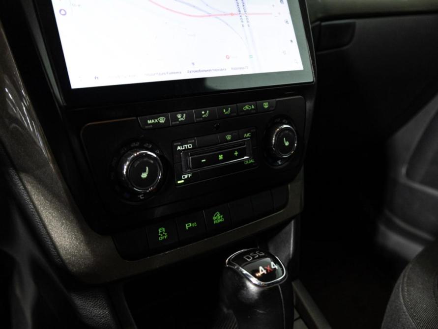 Skoda Yeti I Рестайлинг Санкт-Петербург  - изображение 19