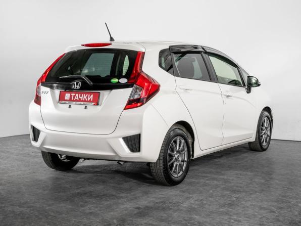 Honda Fit III с пробегом 2016 года, цена 985 000 рублей, 110577 км, хэтчбек, Автокод Объявления
