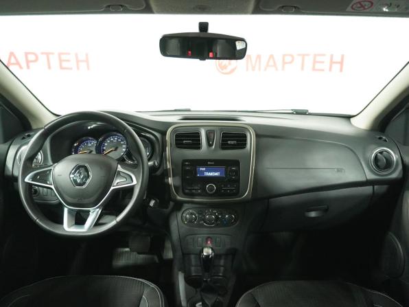 Renault Logan II Рестайлинг с пробегом 2022 года, цена 1 236 000 рублей, 48526 км, седан, Автокод Объявления
