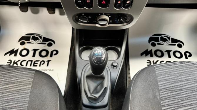 Renault Logan I Рестайлинг с пробегом 2011 года, цена 405 000 рублей, 123487 км, седан, Автокод Объявления