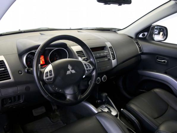 Mitsubishi Outlander II с пробегом 2008 года, цена 1 140 000 рублей, 102619 км, внедорожник, Автокод Объявления