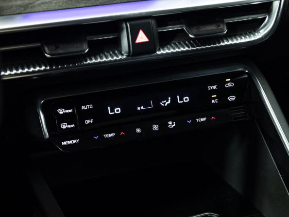 Kia K5 III с пробегом 2022 года, цена 2 299 777 рублей, 76942 км, седан, Автокод Объявления
