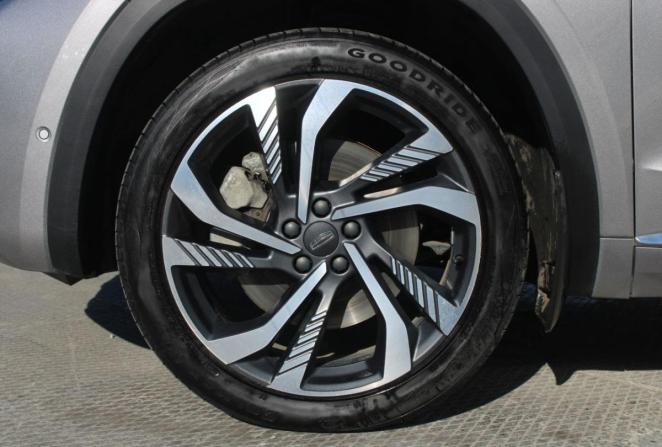 Geely Monjaro I с пробегом 2024 года, цена 3 390 000 рублей, 86755 км, внедорожник, Автокод Объявления