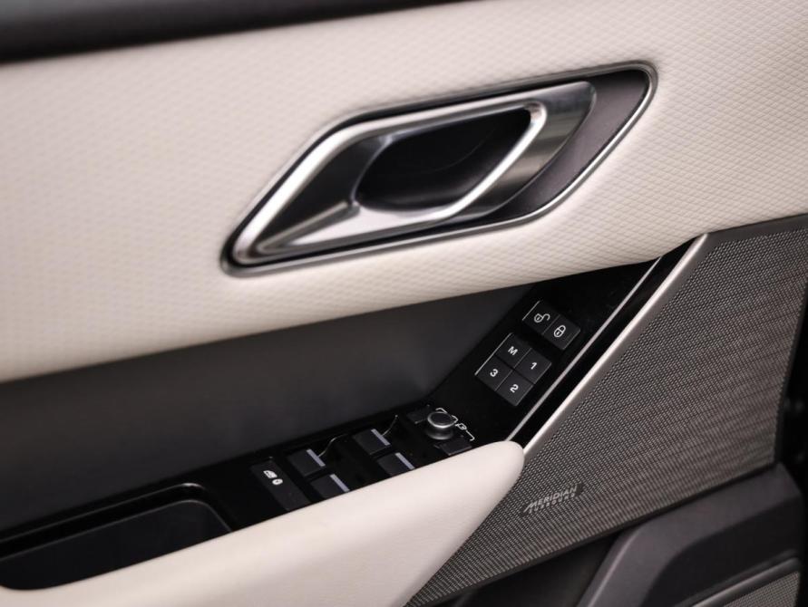 Land Rover Range Rover Velar I Санкт-Петербург  - изображение 24