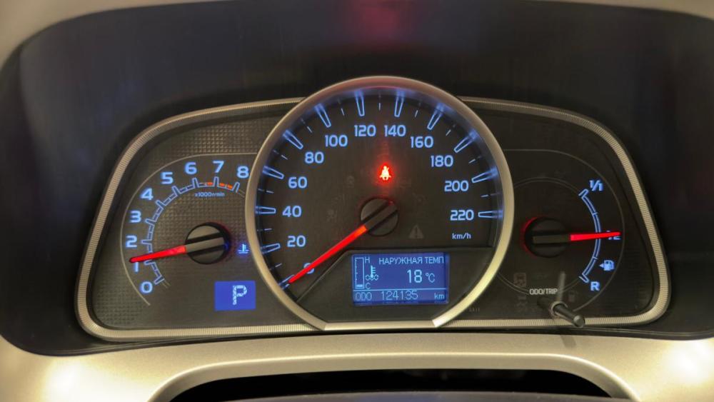 Toyota RAV4 IV (XA40) Челябинск  - изображение 17