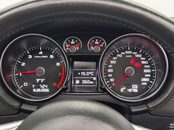 Audi TT II (8J) с пробегом 2008 года, цена 2 100 000 рублей, 40795 км, родстер, Автокод Объявления