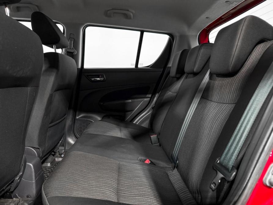 Suzuki Swift IV Санкт-Петербург  - изображение 12