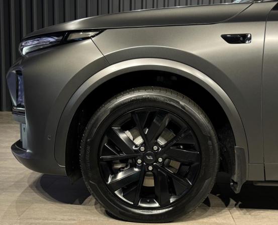 Li Auto (Lixiang) L7 I с пробегом 2023 года, цена 5 590 000 рублей, 42500 км, внедорожник, Автокод Объявления