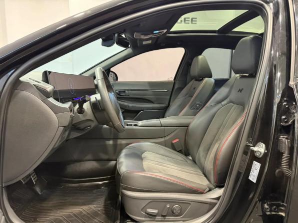 Hyundai Sonata VIII (DN8) Рестайлинг с пробегом 2024 года, цена 3 640 000 рублей, 91488 км, седан, Автокод Объявления