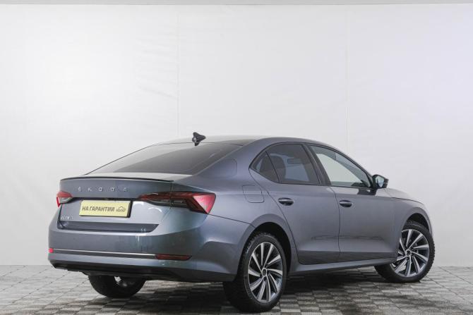 Skoda Octavia IV (A8) с пробегом 2020 года, цена 2 799 000 рублей, 30100 км, лифтбек, Автокод Объявления