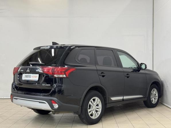 Mitsubishi Outlander III Рестайлинг 3 с пробегом 2019 года, цена 2 049 000 рублей, 145389 км, внедорожник, Автокод Объявления