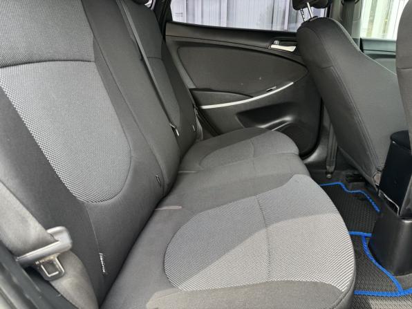 Hyundai Solaris I с пробегом 2012 года, цена 820 000 рублей, 126111 км, хэтчбек, Автокод Объявления