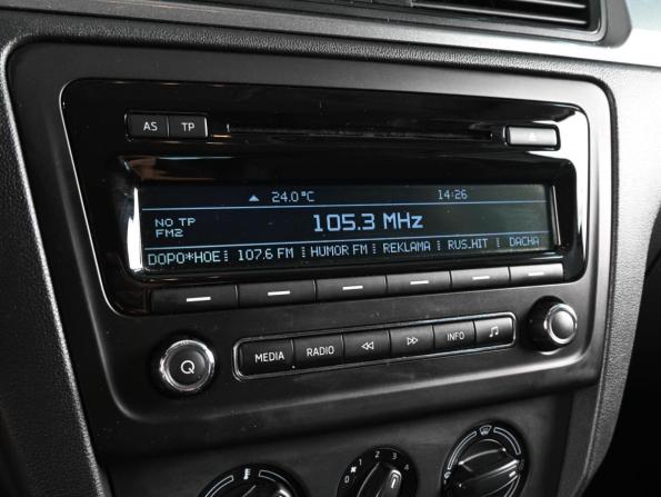 Skoda Rapid I с пробегом 2014 года, цена 1 199 000 рублей, 84553 км, лифтбек, Автокод Объявления