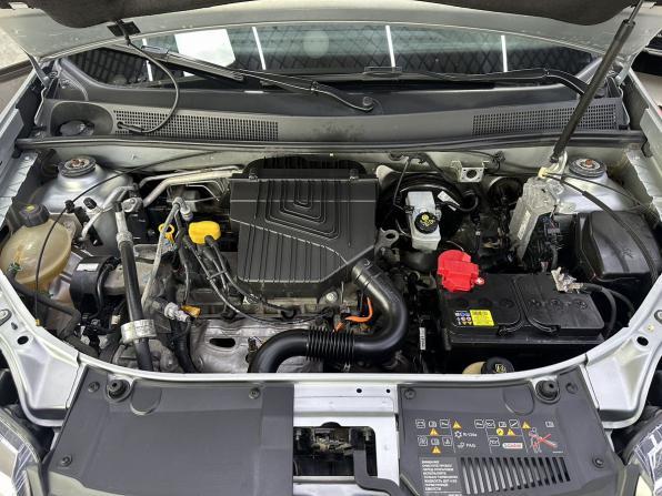 Renault Sandero II Рестайлинг с пробегом 2021 года, цена 1 299 000 рублей, 71347 км, хэтчбек, Автокод Объявления