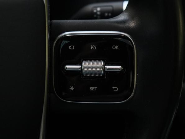 Li Auto (Lixiang) L7 I с пробегом 2023 года, цена 4 900 000 рублей, 88169 км, внедорожник, Автокод Объявления